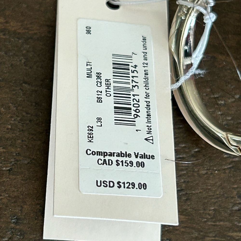 NWT - Kate Spade  Winter Wonders Metal Keychain - Picture 4 of 8
